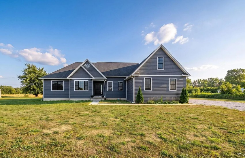 7200 Ready Road, South Rockwood, MI